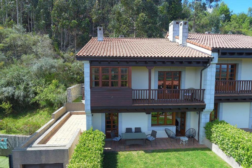 Casas El Castanedu Villa Niembro Exterior photo